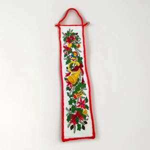 Vtg Crewel Wall Hanging Christmas Holiday Handmade - Picture 1 of 4