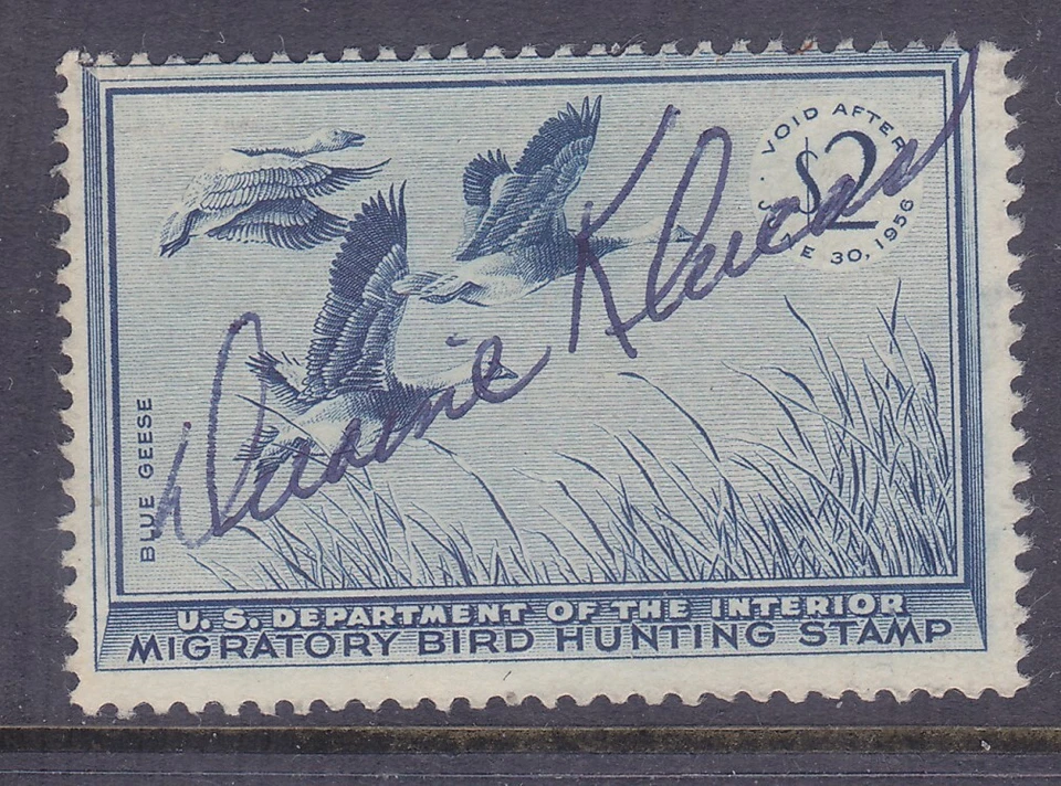 US RW22 Used 1955 $2 Blue Geese Duck Hunting Stamp - Image 1 of 1