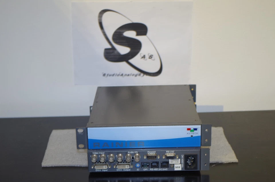 Avitech Rainier 4D1V Foto 1 de 1