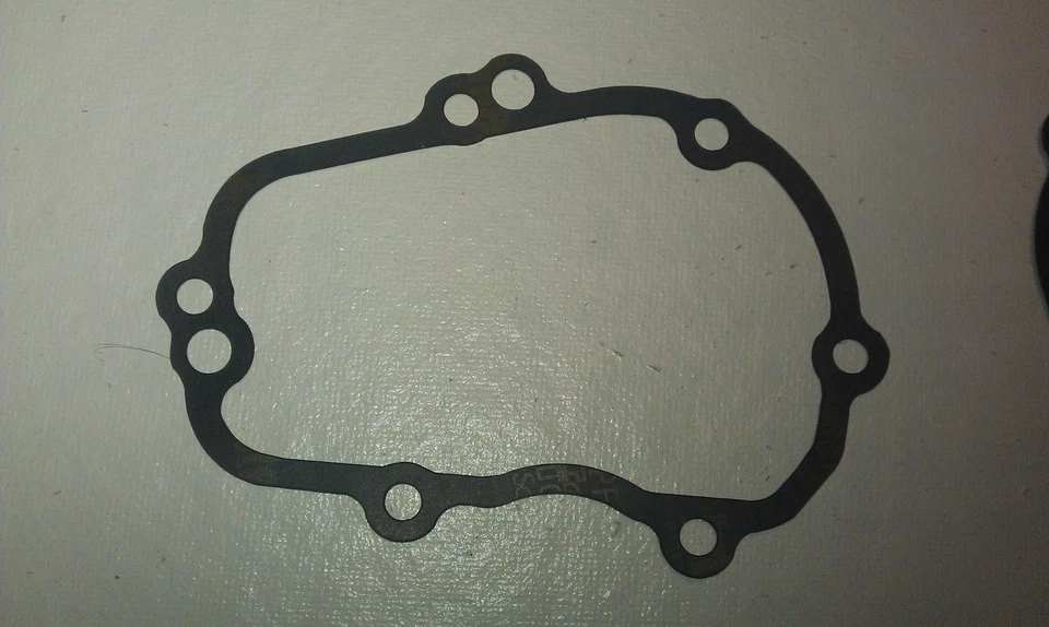 Junta de cubierta de piñón Yamaha YZFR6 2003-2009 5SL-15463-01 R6S 5SL-15463-00 YZF-R6 Foto 1 de 1