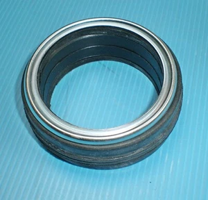 KS 50 80 125 175 Tacho Drehzahlmesser Dämpfungs Gummi 3tl passen für Zündapp NEU - Bild 1 von 3