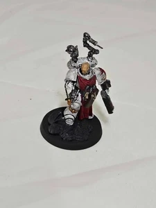 Miniatura boticario Warhammer 40k Primaris - Imagen 1 de 1