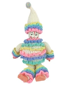Clown Puppe gestrickt gehäkelt Kunststoff Gesicht Füße rosa blau Regenbogen Rüsche 19" Vintage - Bild 1 von 12