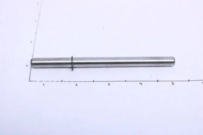 Used OEM Can-Am 2008-2015 DS 450 Fork Spindle 420258200 Foto 1 de 3