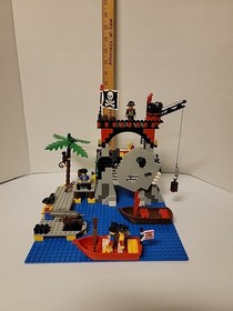 Lego Set 6279 Skull Islland 366 pcs