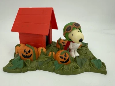 Peanuts It's The Great Pumpkin 2003 Novo Na Caixa Snoopy como Conjunto de Jogo Flying Ace da Primeira Guerra Mundial - Imagem 1 de 4