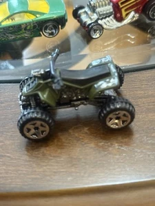 Hot Wheels Desert Race 1000 4 Wheeler braun ATV Diecast Motorrad Spielzeug - Bild 1 von 7