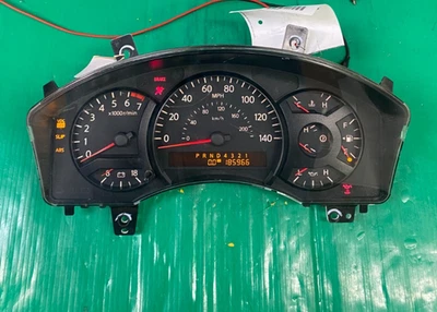 Cuadro de instrumentos velocímetro Nissan Armada 2004-2007 185 k millas 24810 7S005 Foto 1 de 3
