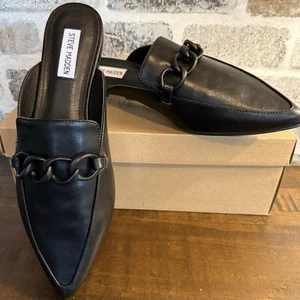 Steve Madden schwarze Leder-Pantolette Größe 11 M Kette Slide Schuhe LEVITY Einzelhandel 90 $ NEU - Bild 1 von 10