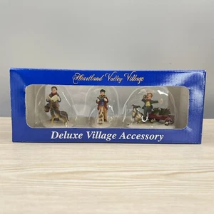 Scarce HEARTLAND VALLEY VILLAGE Dogs & Boys Selling Poinsettias DELUXE ACCESSORY - Picture 1 of 23