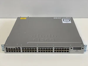 CISCO WS-C3850-48P-S + 2 x 715WAC PSU. GARANTIE 90 JOURS. LIVRAISON GRATUITE AU ROYAUME-UNI - Photo 1/1