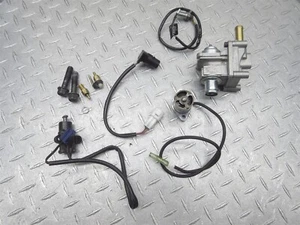 Yamaha VSTAR1100 XVS1100 2008 04-09 válvula de aire nivel de aceite soporte sensor de engranaje de velocidad - Imagen 1 de 20