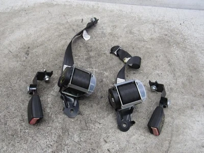 2010 2016 Hyundai Genesis coupe rear back seat belt retractor buckler latch set  Foto 1 de 4