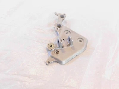 Triumph Tiger 1050 SE 2007-2012 reposapiés delantero derecho estriba soporte montaje soporte Foto 1 de 4