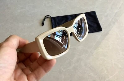 Auténticas gafas de sol Rag & Bone New York beige rectangulares Sofie moda unisex Foto 1 de 4