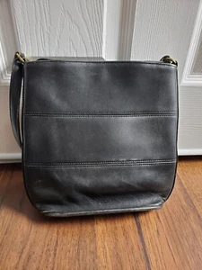 Borsa a tracolla Coach USA vintage in pelle nera con sella n. B8D-9083 - Foto 1 di 16