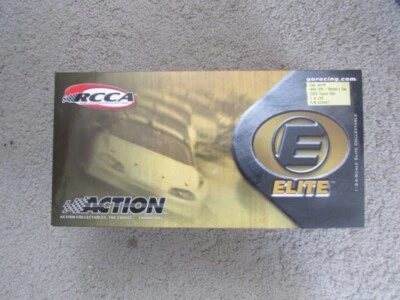 NASCAR 2005 DALE JARRETT #88 EDICIÓN LIMITADA TAURUS 1:24 STOCK CAR UPS DÍA DE LA MADRE FIRMADO Foto 1 de 4