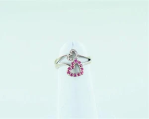 14 KT WHITE GOLD DIAMOND & RUBY DOUBLE HEART RING .10 ATW SIZE-3.5 014519701 - Picture 1 of 7