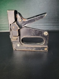 Pistola grapadora de colección Bostitch T5 grapadora de alta resistencia herramienta grapadora modelo T-5 EE. UU. - Imagen 1 de 5