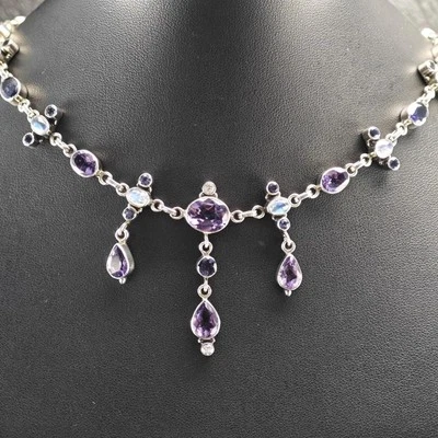 Collar de plata de ley con gota de lágrima ovalada de piedra lunar Nicky Butler Foto 1 de 4