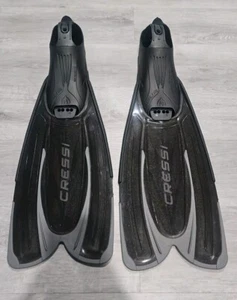 Adult Cressi Agua Full Foot Snorkel Fins (Black/Gray) - Sizes! 7/8  - Picture 1 of 6