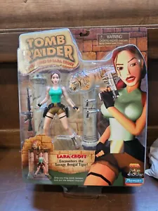 Tomb Raider Lara Croft conquista il leggendario Yeti - Modellino compagni di gioco 1999 nuovo - Foto 1 di 2