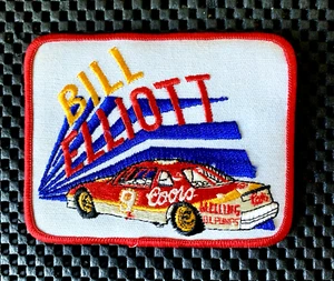 BILL ELLIOTT COORS CAR # 9 NASCAR RICAMATO CUCITO SU TOPPA 4 1/4" x 3 1/2" NOS - Foto 1 di 2