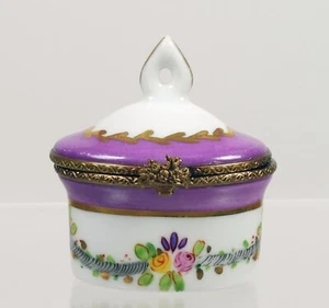 Lovely Hand Painted Limoges Hinged Lidded Casket Shape Trinket Box - Picture 1 of 4