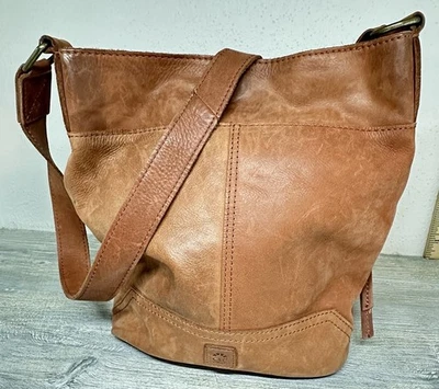 Bandolera de cuero C&C California Bucket/Hobo Bag - mediana - marrón Foto 1 de 4