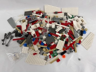 LEGO 4502 Star Wars X-wing Fighter (Dagobah) X-Wing Only + R2-D2 - Image 1 of 2