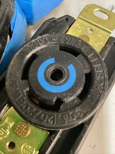 1 NOS Twist loc Single Electric receptacle round 4pin 30A120/208v - Picture 1 of 5