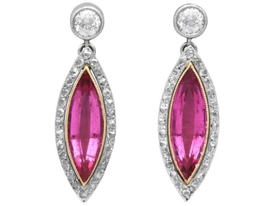 Pendientes colgantes de platino de turmalina rosa de 5,60 quilates y diamantes de 1,10 quilates alrededor de 1925 Foto 1 de 4