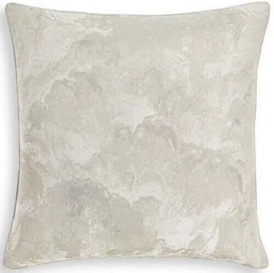 Hotel Collection Skyline Euro Sham, ostra y gris Foto 1 de 4