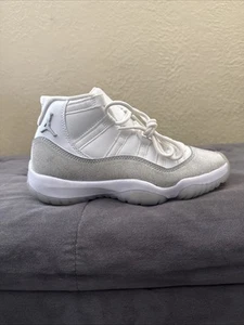 Right Shoe Only Size 6.5 - Air Jordan 11 Retro Vast Grey W - Picture 1 of 5