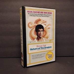 BRUCE LEE RETURN OF THE DRAGON CLAMSHELL 1980 1st PRINT BETA WORKS CHUCK NORRIS - Picture 1 of 5