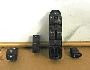INTERRUPTORES ANTIDESLIZANTES/VENTANA/ESPEJO Y ASIENTO JAGUAR TIPO X 2004 - Imagen 1 de 1