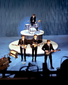 "Impresión fotográfica de apariencia de Ed Sullivan de The Beatles 13 x 19" - Imagen 1 de 1