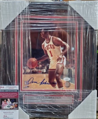 NICE FRAMED & MATTED Bucks Oscar Robertson NBA 8x10 Photo Autographed JSA COA - Image 1 of 4
