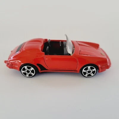 Maisto Porsche 911 Speedster rojo 1:64 Foto 1 de 4