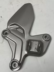 SUZUKI SV 650 AL7 ABS 2016-2019 RIGHT FOOT REST 298848-1 - Picture 1 of 12