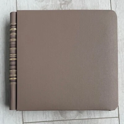 Creative Memories 7x7 棕色棕褐色带条纹绑定铰链相册带 12 页每张 — 第 1/4 张图片