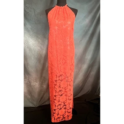 Vestido maxi Trina Turk Milan coral floral renda halter sem mangas festa coquetel - Imagem 1 de 4