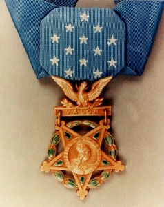 60 70er UNITED STATES AMERICA US MILITARY VIETNAM ERA MEDAL OF VALOR 8X10 PHOTO - Bild 1 von 1
