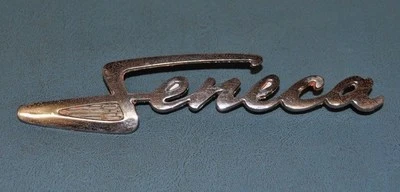1961 Dodge Seneca Emblem Mopar #2166505 — 第 1/4 张图片
