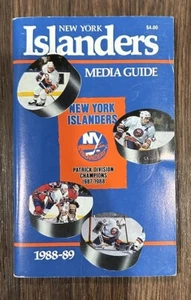 NEW YORK ISLANDERS MEDIA GUIDE 1988-89 COVER MAKELA,TROTTIER,HRUDLEY,LAFONTAINE - Picture 1 of 2