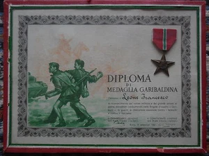 attestato e stella delle brigate garibaldine 1943-45 - Foto 1 di 1