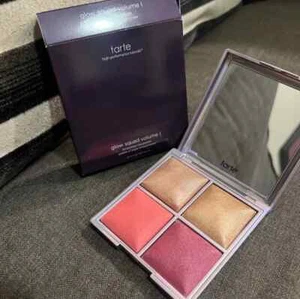 đŸ’‹Tarte Glow Squad Volume 1 Amazonian Clay Palette | New, Full-Size & Authentic - Picture 1 of 10
