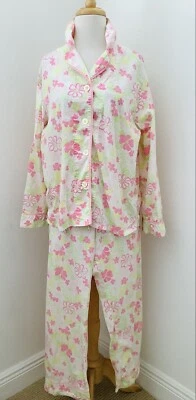 RARE LILLY PULITZER PAJAMAS - Image 1 of 3