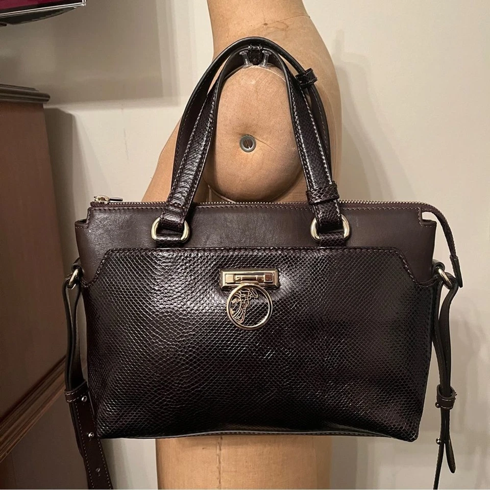 Bolso Bandolera VERSACE Colección Cuero Marrón Repujado Dos Asas Foto 1 de 4