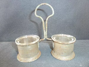 Antigua Salero Y Pimentero de Metal Y Cristal, Art de La Mesa Francesa Antiguo - Imagen 1 de 3